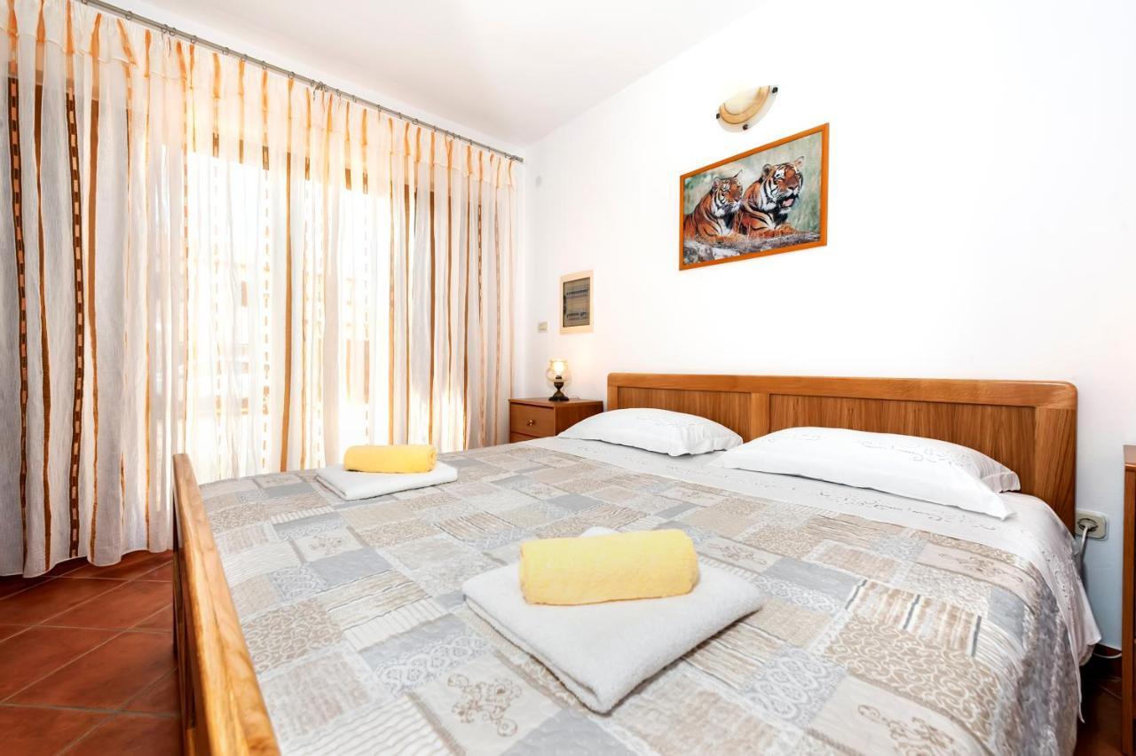 House Ulika Apartment Bale Bagian luar foto